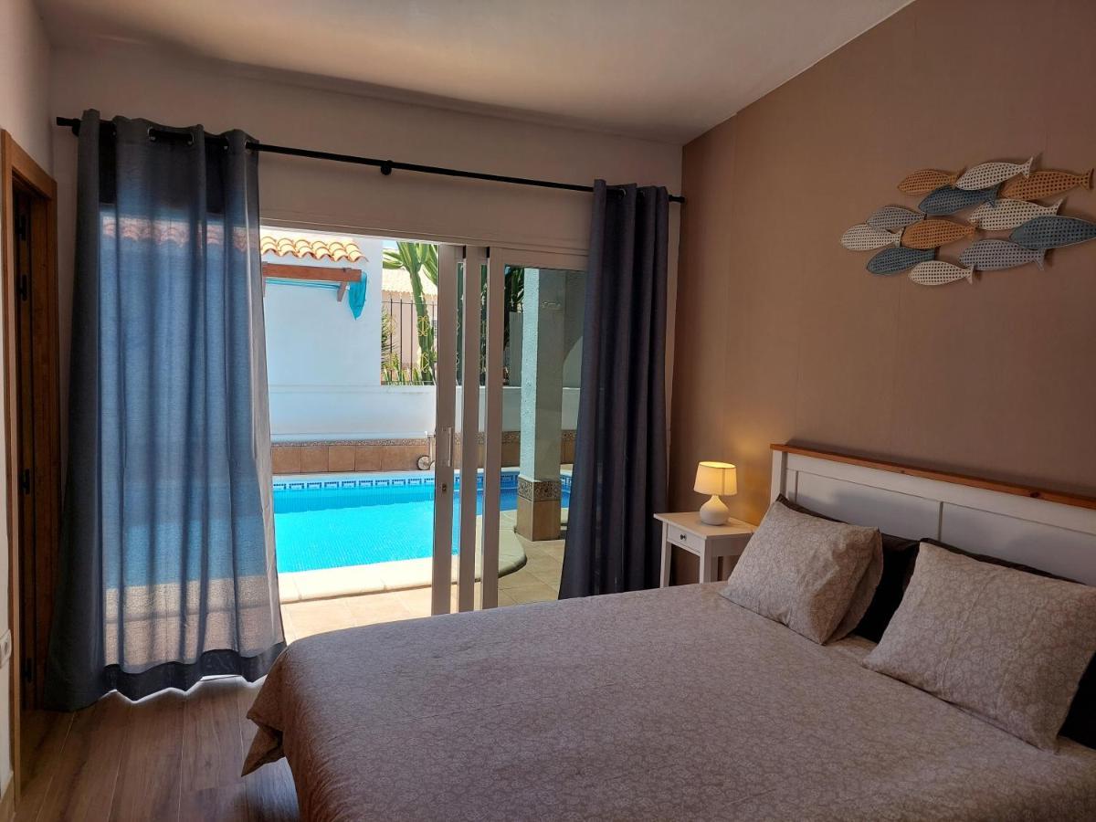 Beautiful Holiday Villa With Heated Private Pool, Los Cristianos Los Cristianos  Buitenkant foto