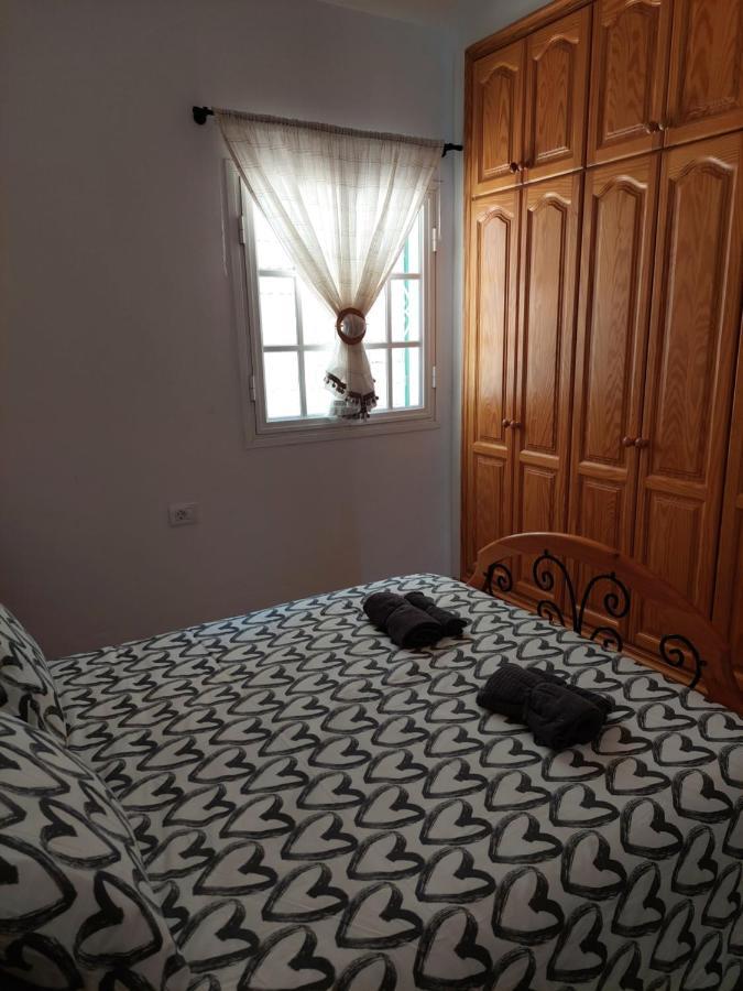 Beautiful Holiday Villa With Heated Private Pool, Los Cristianos Los Cristianos  Buitenkant foto