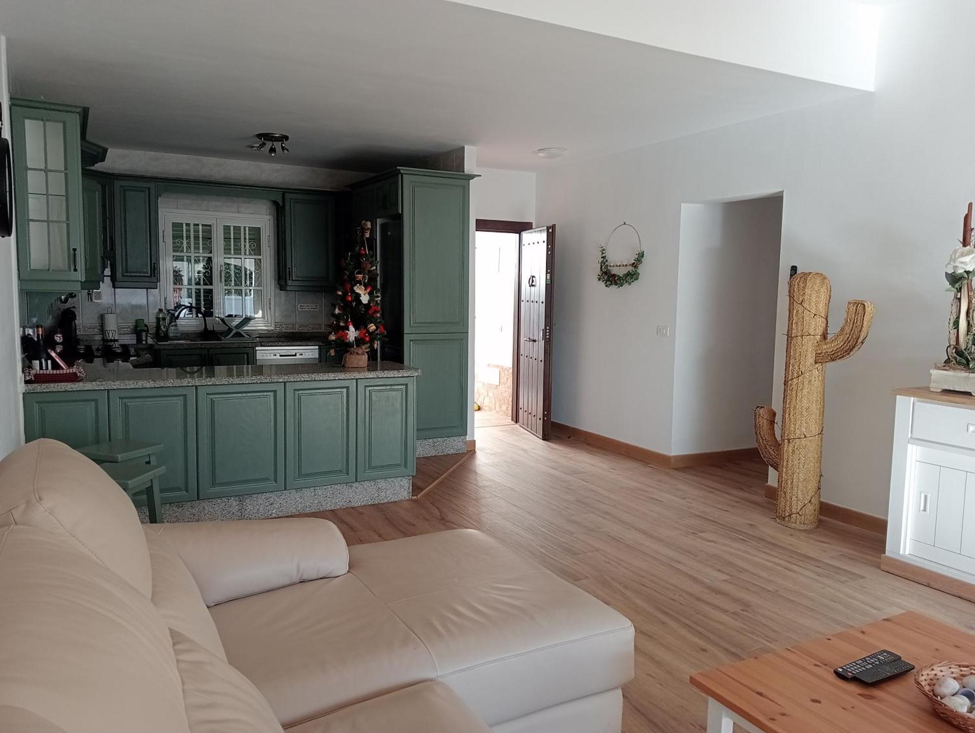 Beautiful Holiday Villa With Heated Private Pool, Los Cristianos Los Cristianos  Buitenkant foto