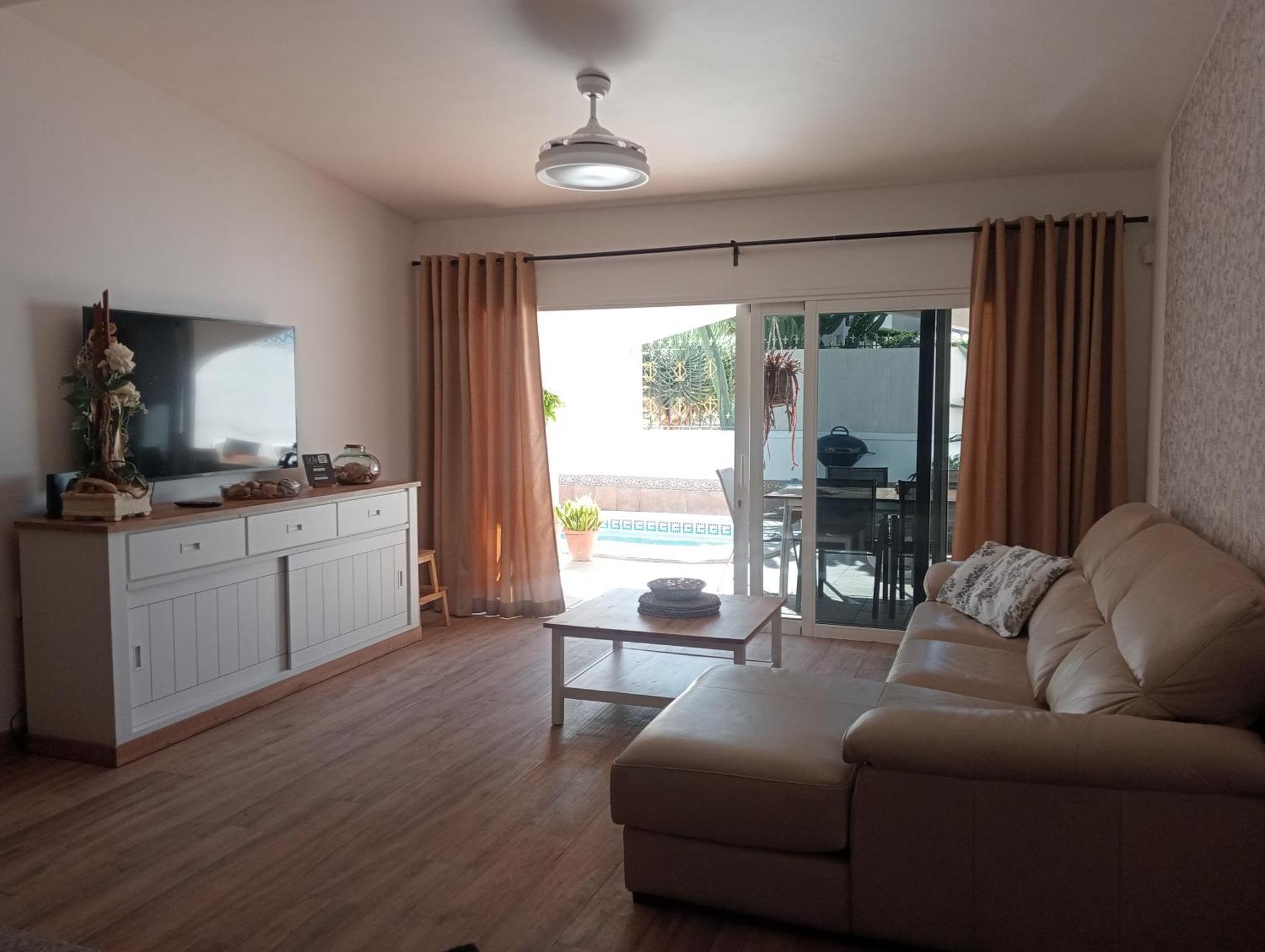 Beautiful Holiday Villa With Heated Private Pool, Los Cristianos Los Cristianos  Buitenkant foto